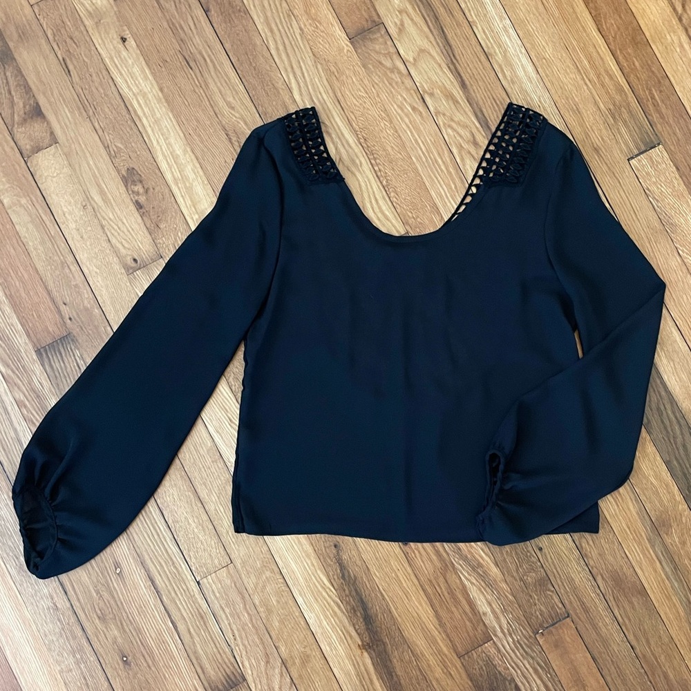 Black Bell Sleeve Blouse!